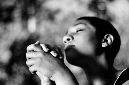 girl praying